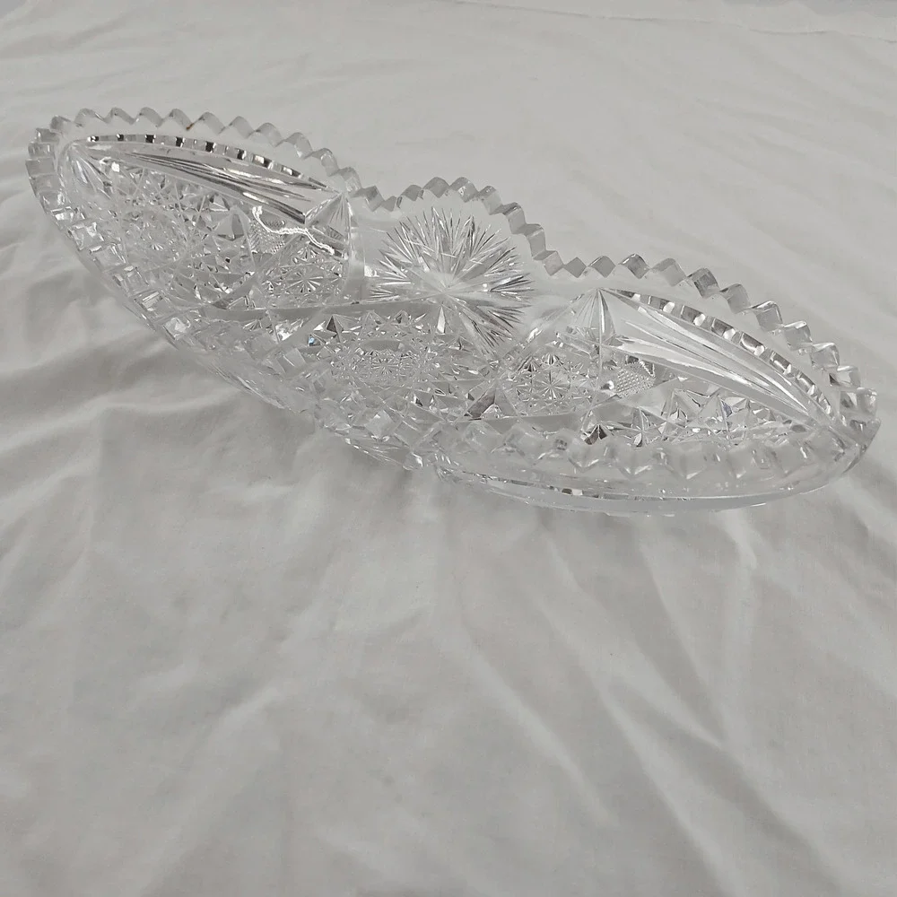 Unmarked elegant vintage